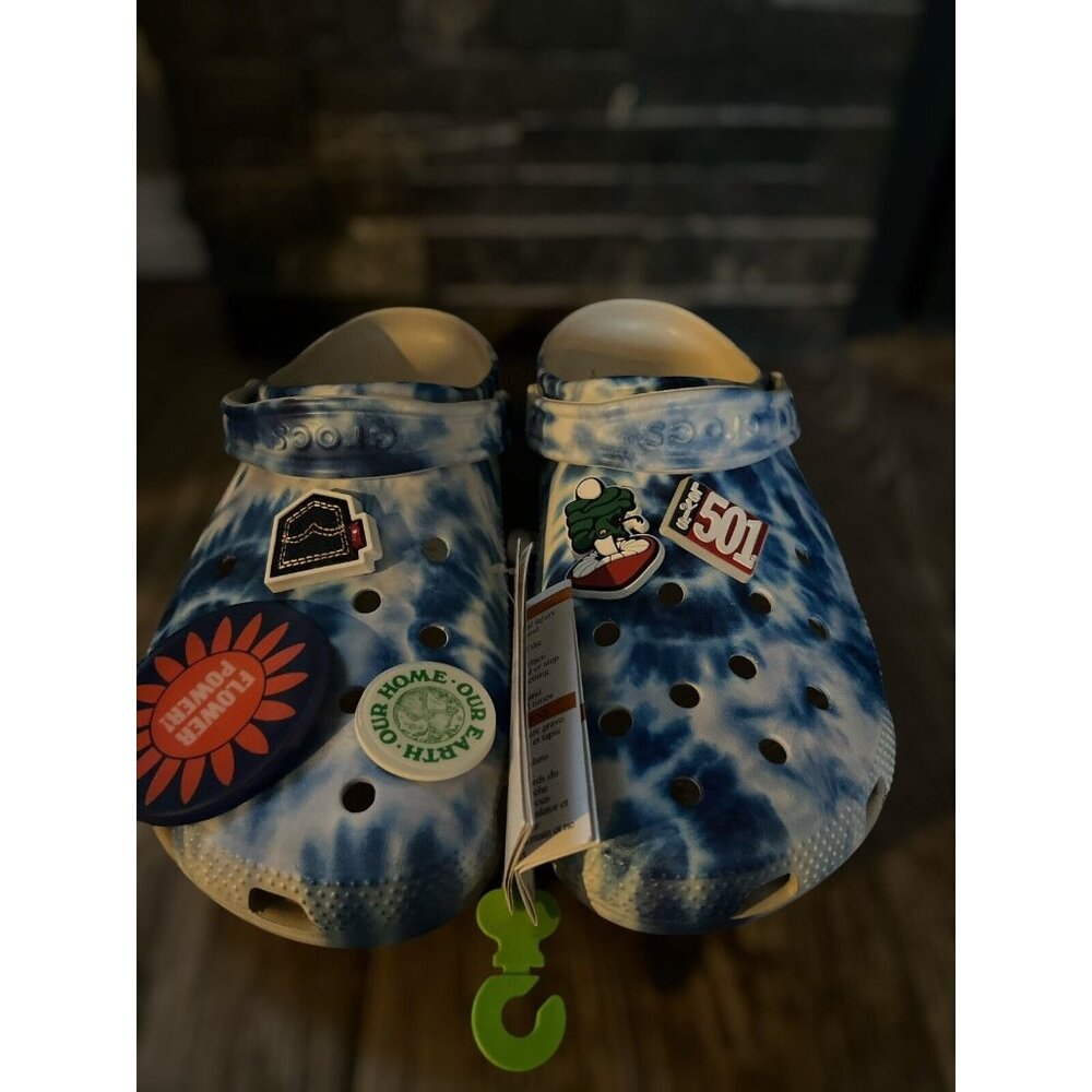 Levi's x Crocs Classic Clog Men's Size 12 Women’s 14 New, Limited Edition READ - Picture 2 of 7